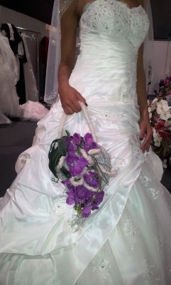 Bouquet de mariée forme sac à main