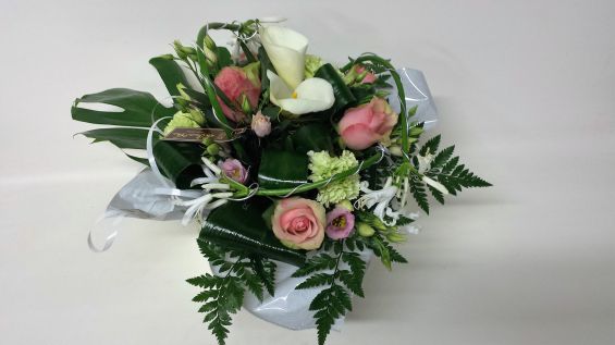 Bouquet rond  rose clair et blanc